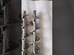 सामग्री परिवहन के लिए चिकनी समाप्त सतह स्टेनलेस स्टील ऑगर पेंच पहनने के प्रतिरोध